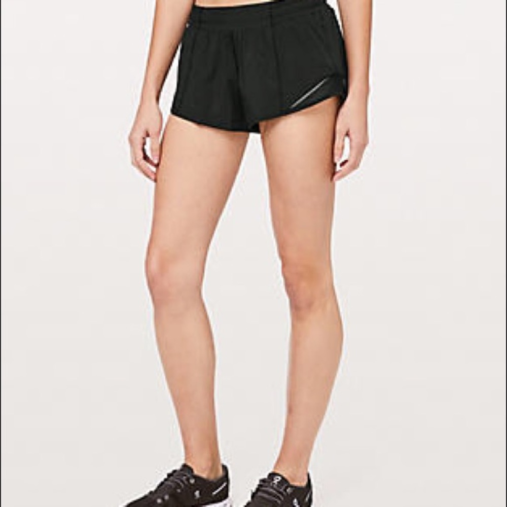 not selling- IN SEARCH OF LULU SHORTS/align